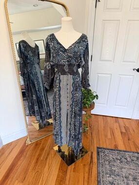 Free People Boho Midi Dress Medium Blue Black Print Long Sleeve Button Front